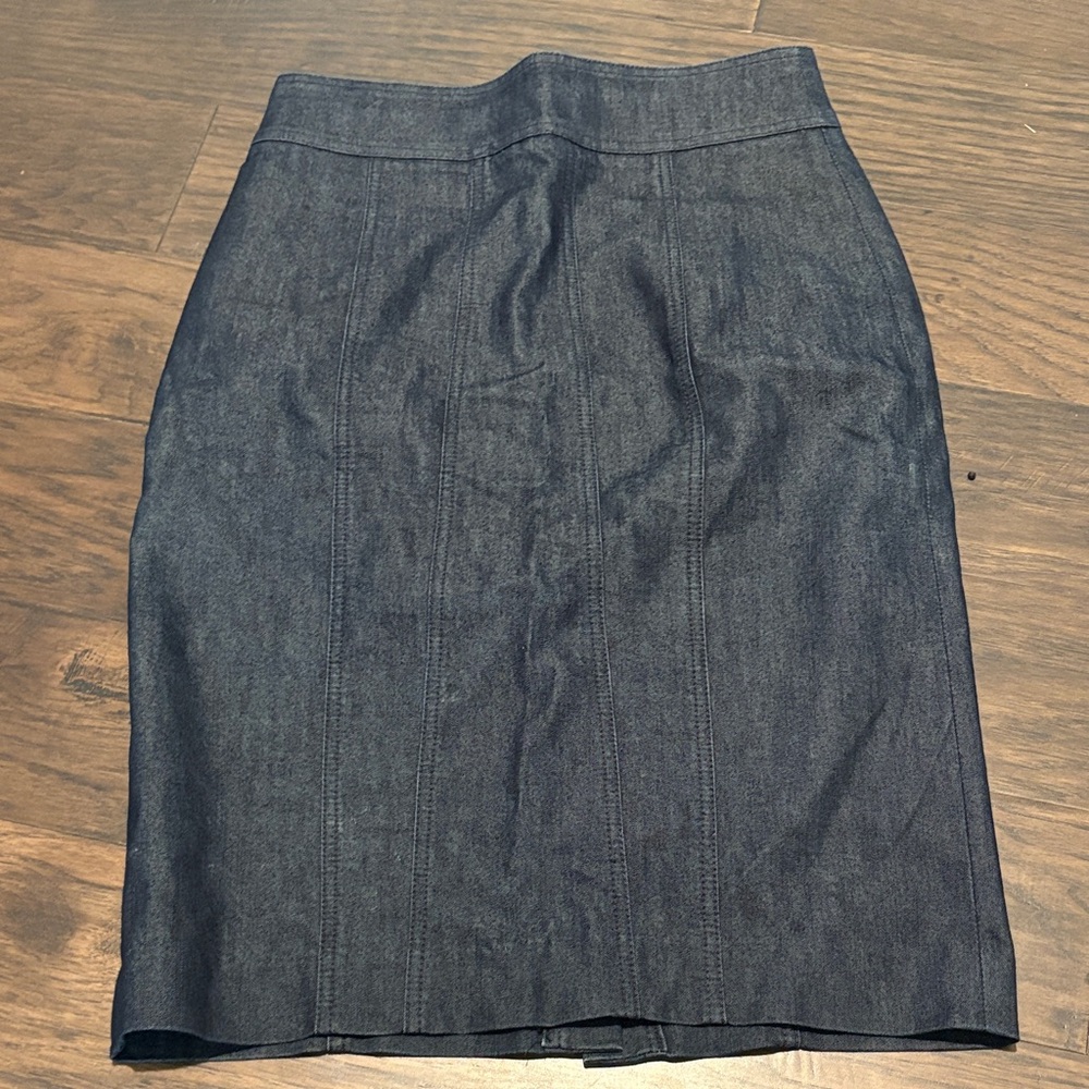 Elegant Dark Denim Pencil Skirt